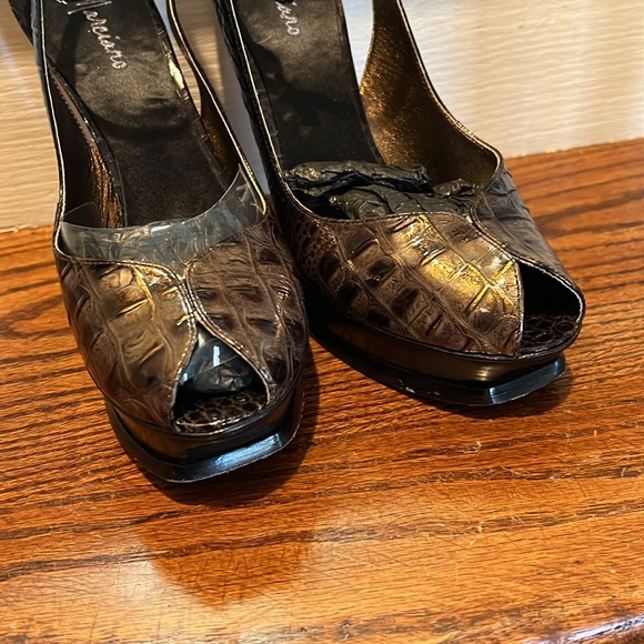 MARCIANO womens open toe sandals size 5 1/2 - Picture 4 of 11